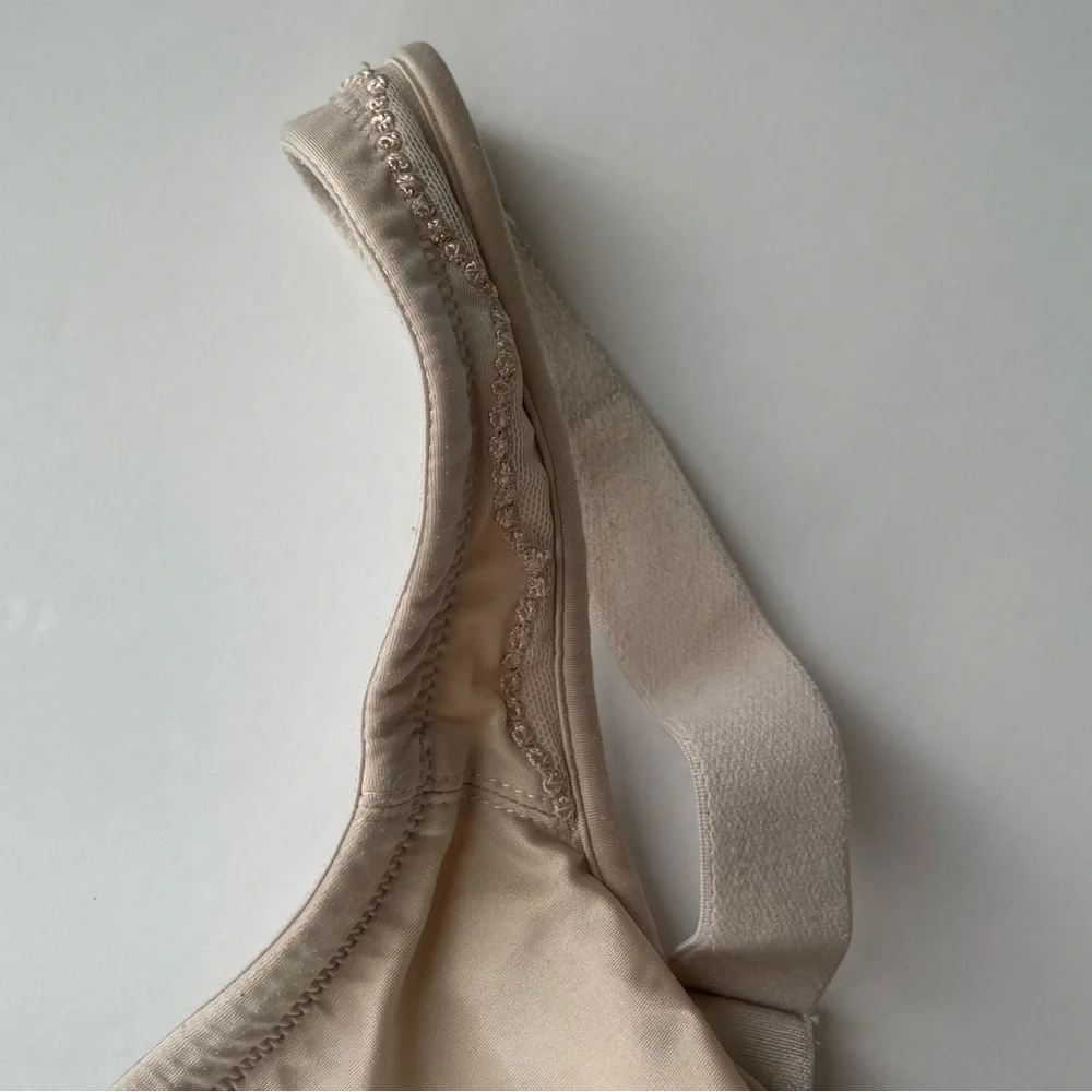 Olga bra size 38DD - Picture 3 of 7